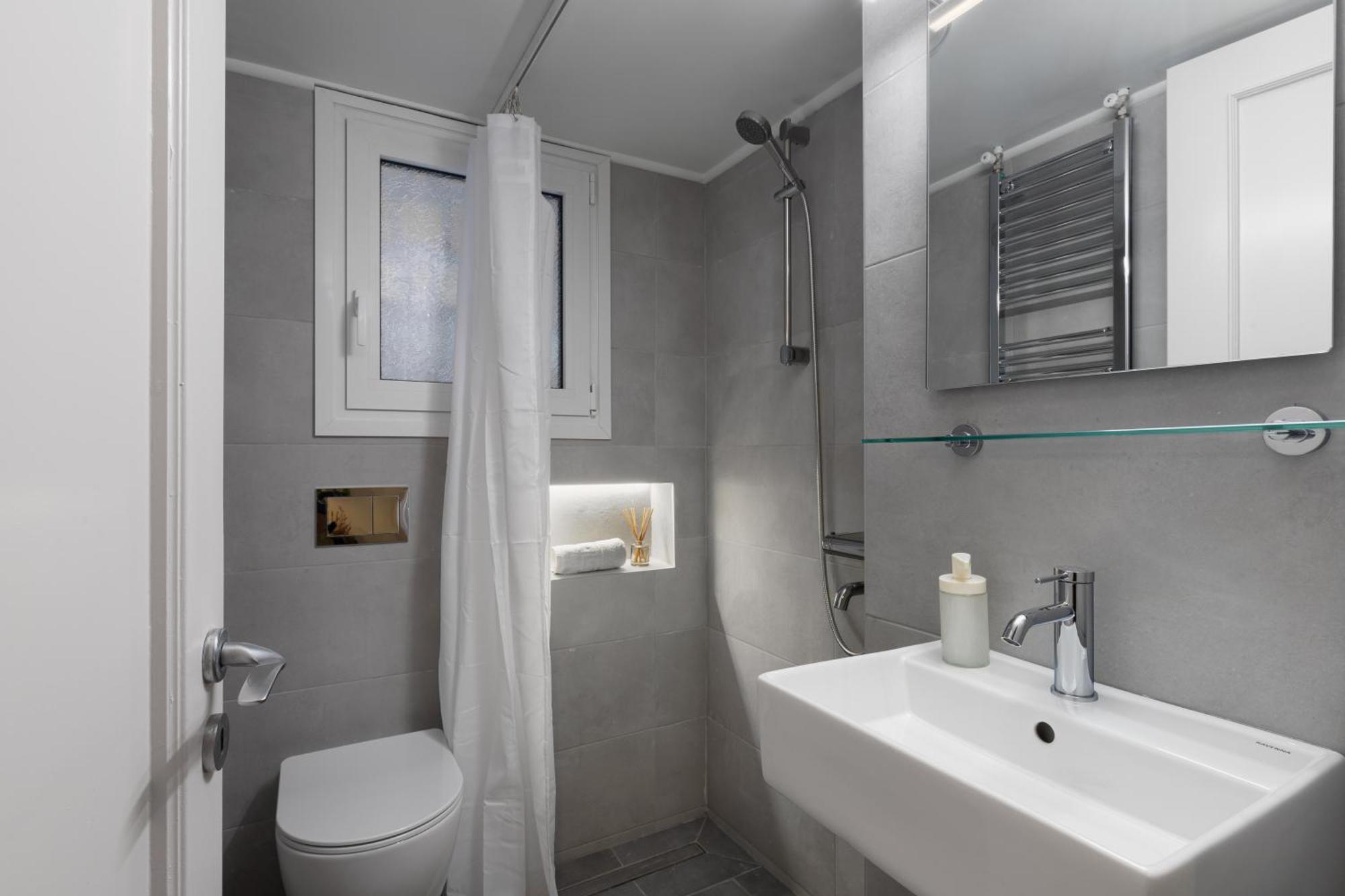Apartment Homely In Neapoli, Exarcheia Athens
